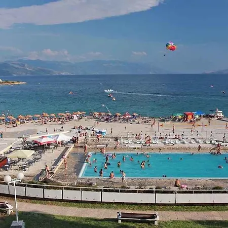 In 45264 Apartament *